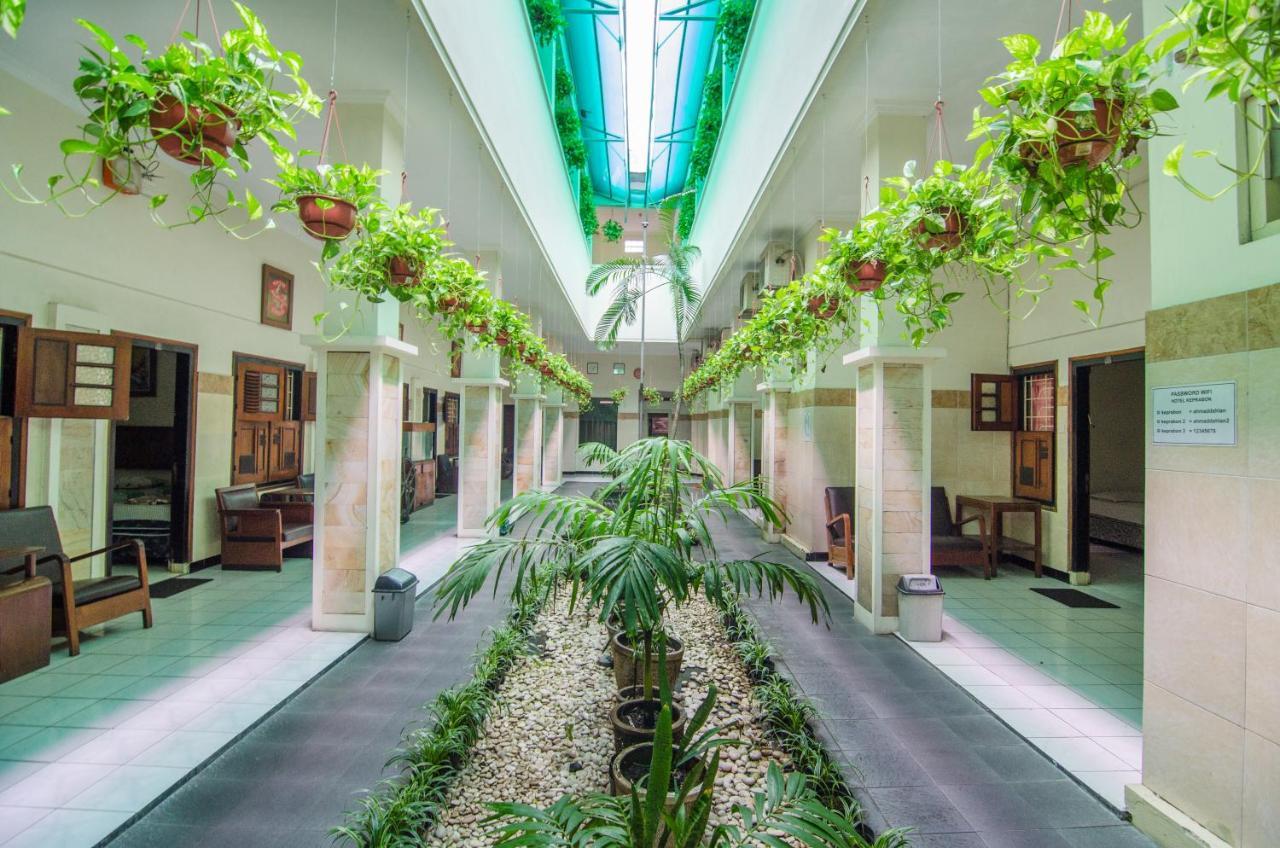 Hotel Keprabon Solo Luaran gambar